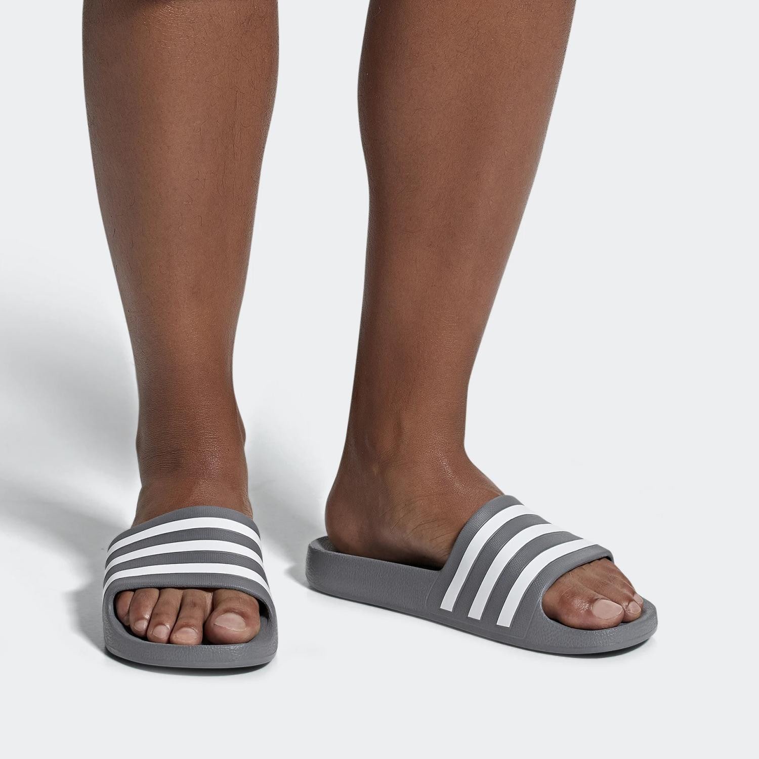 Adidas Adilette Aqua Unisex Slides (9000023944_37270) Γυναικεία / Γυναικεία Παπούτσια / Γυναικείες Σαγιονάρες, Παντόφλες & Slides / Slides