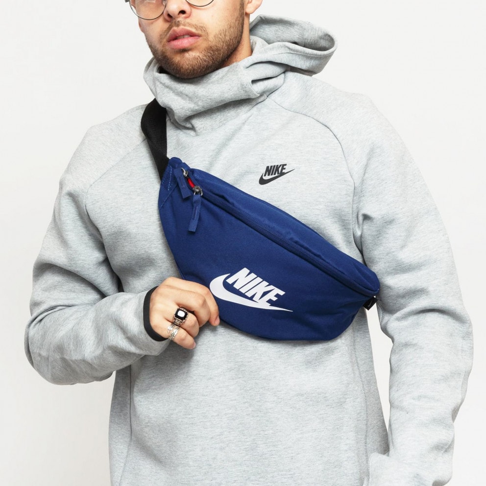 nike fanny pack heritage