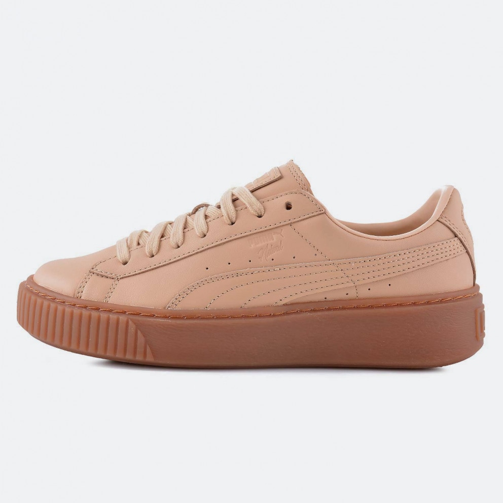 tan puma sneakers