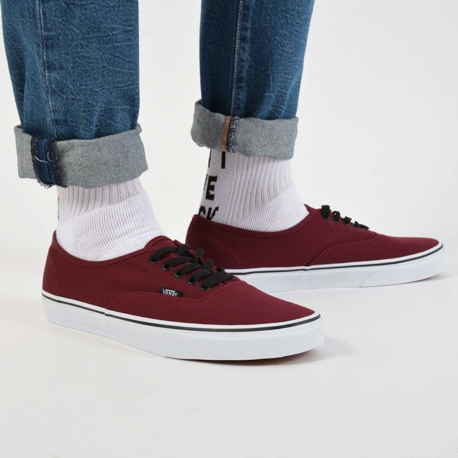 vans authentic 66