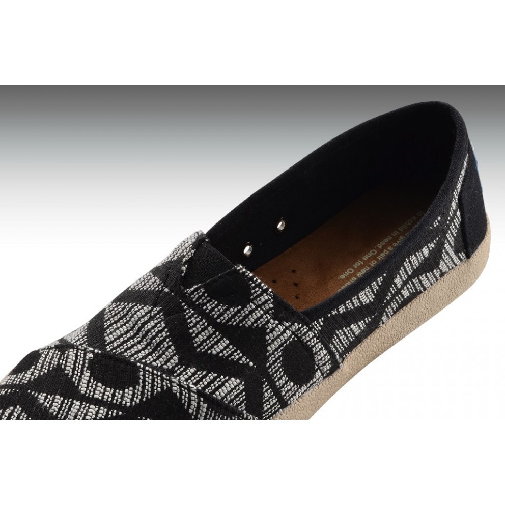 TOMS Sneaker