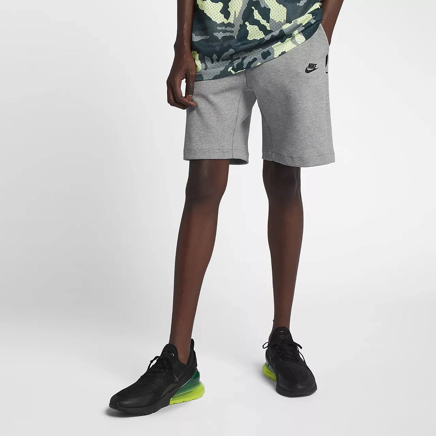 Nike Sportswear Tech Fleece Ανδρικό Σορτς (9000025426_35017)