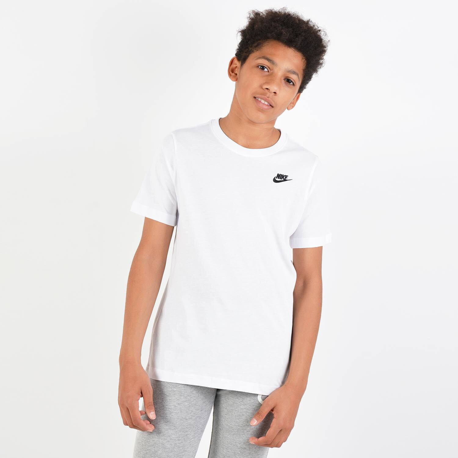 telex Betasten blozen Nike Sportswear Kids' T-Shirt White AR5254-100