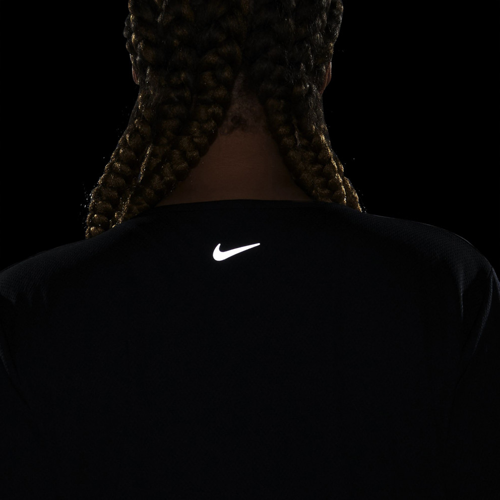 Nike Swoosh Short-Sleeve Plus Size Γυναικεία Μπλούζα για Τρέξιμο