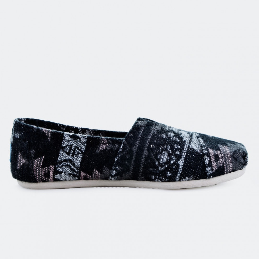 TOMS Seasonal Classics