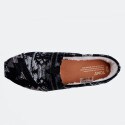 TOMS Seasonal Classics