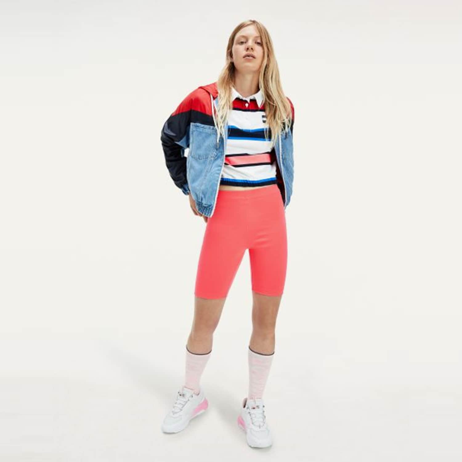  Tommy Jeans Γυναικείο Biker Σορτς (9000074846_51865) 2025