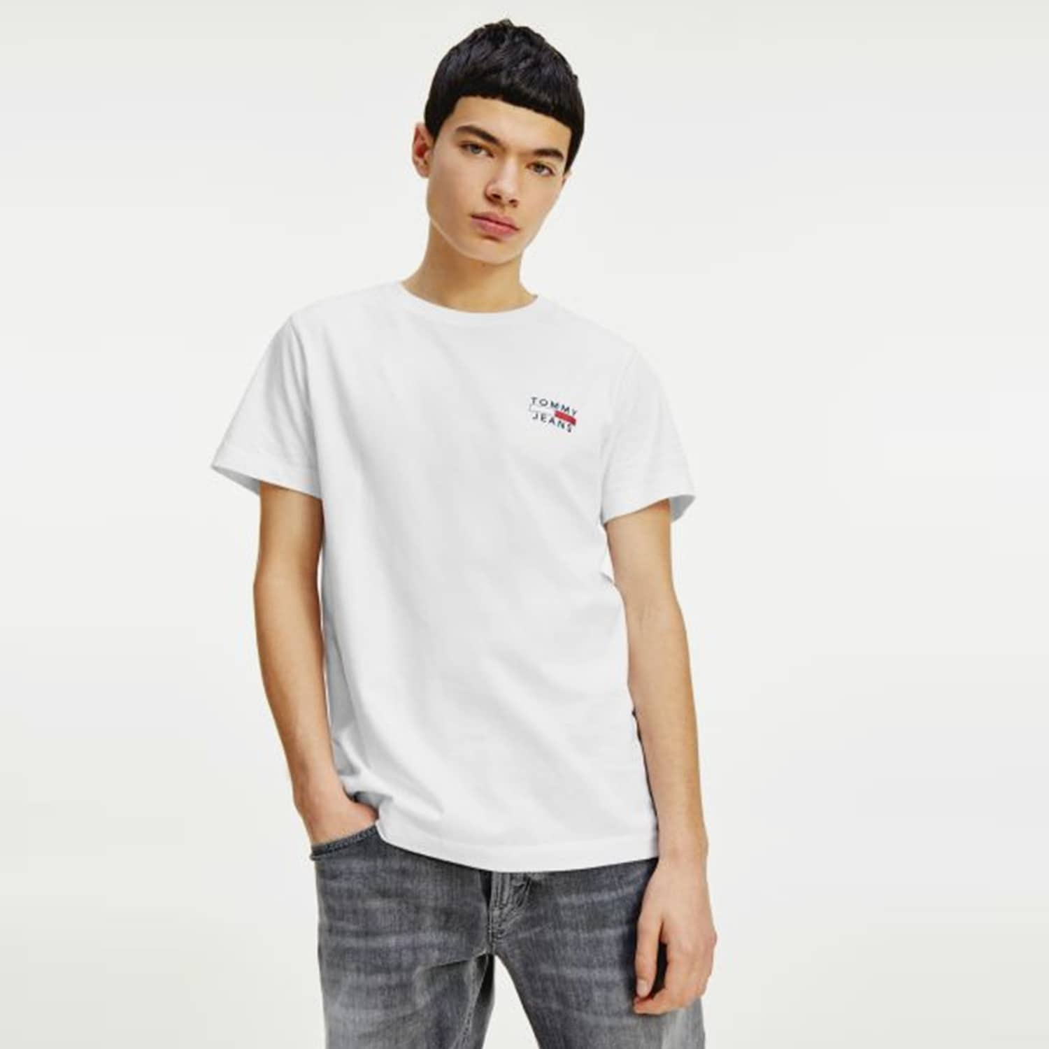 Tommy Jeans Chest Logo T-Shirt