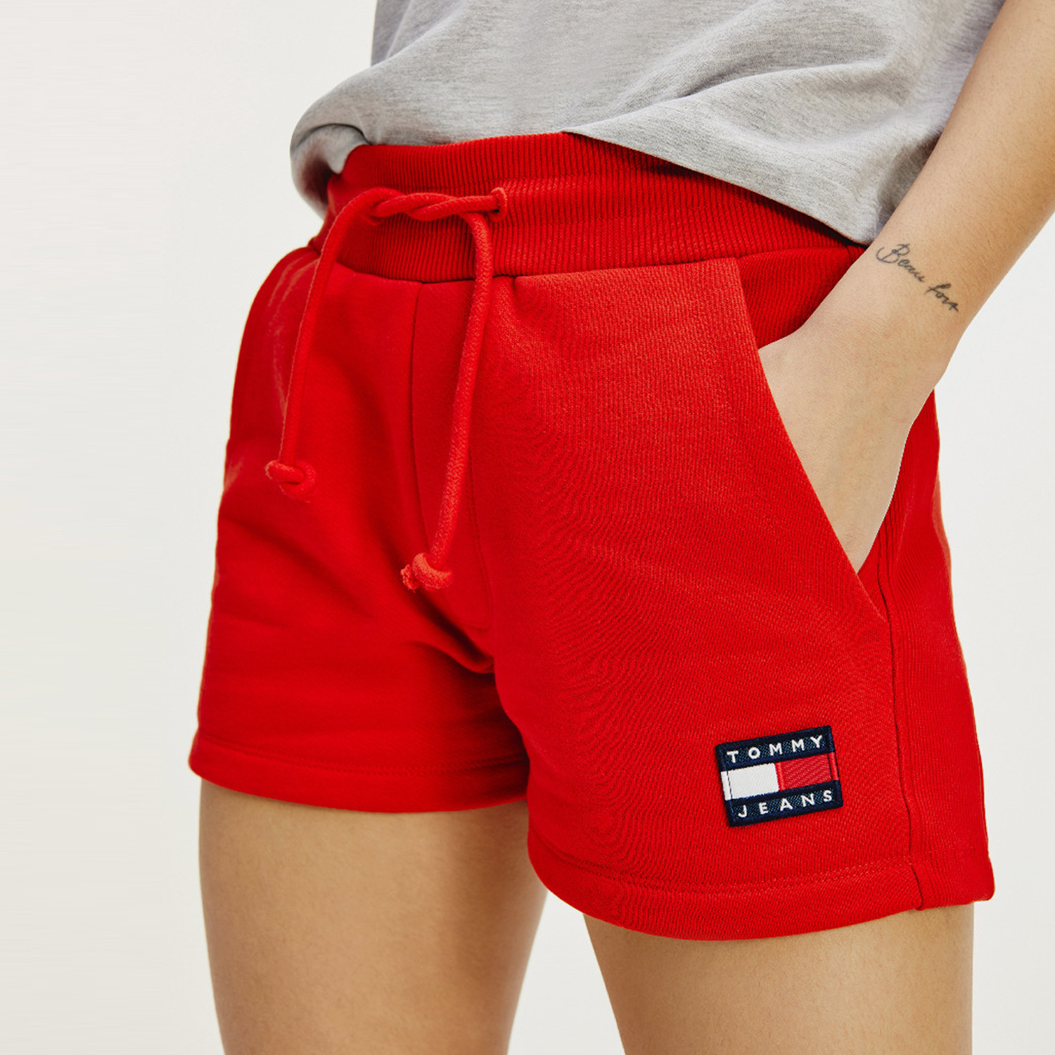 Tommy Jeans Badge Γυναικείο Σορτς (9000074844_45072)