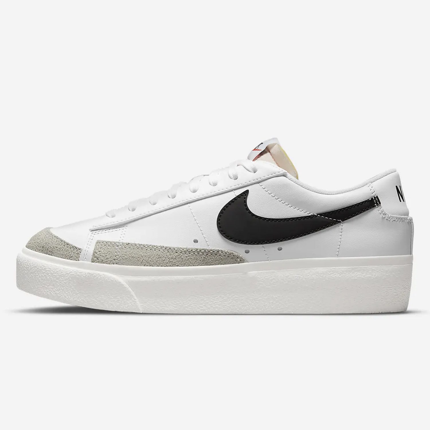  Nike Blazer Platform Γυναικεία Παπούτσια (9000078050_52532) 2025