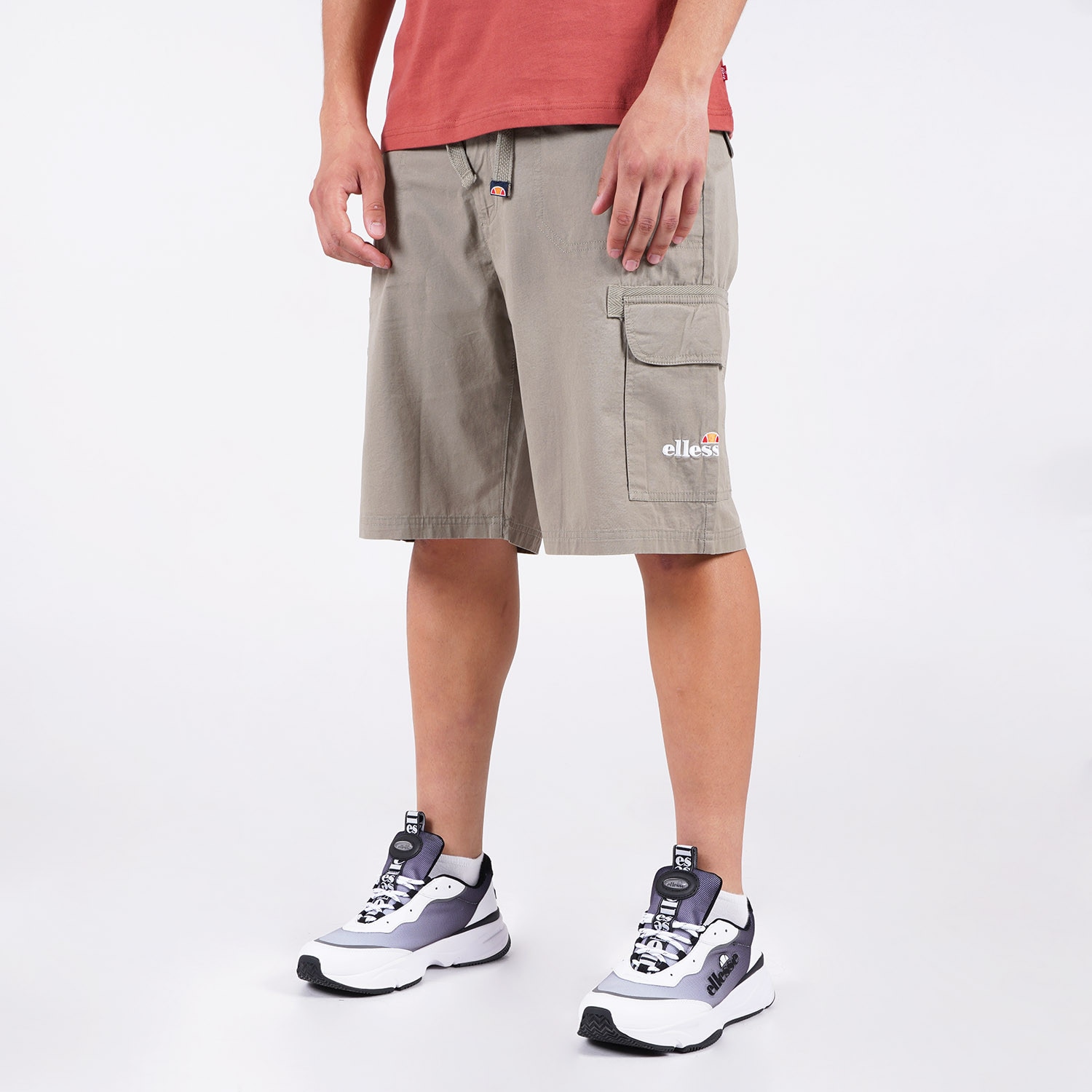 Akademiks cargo deals shorts