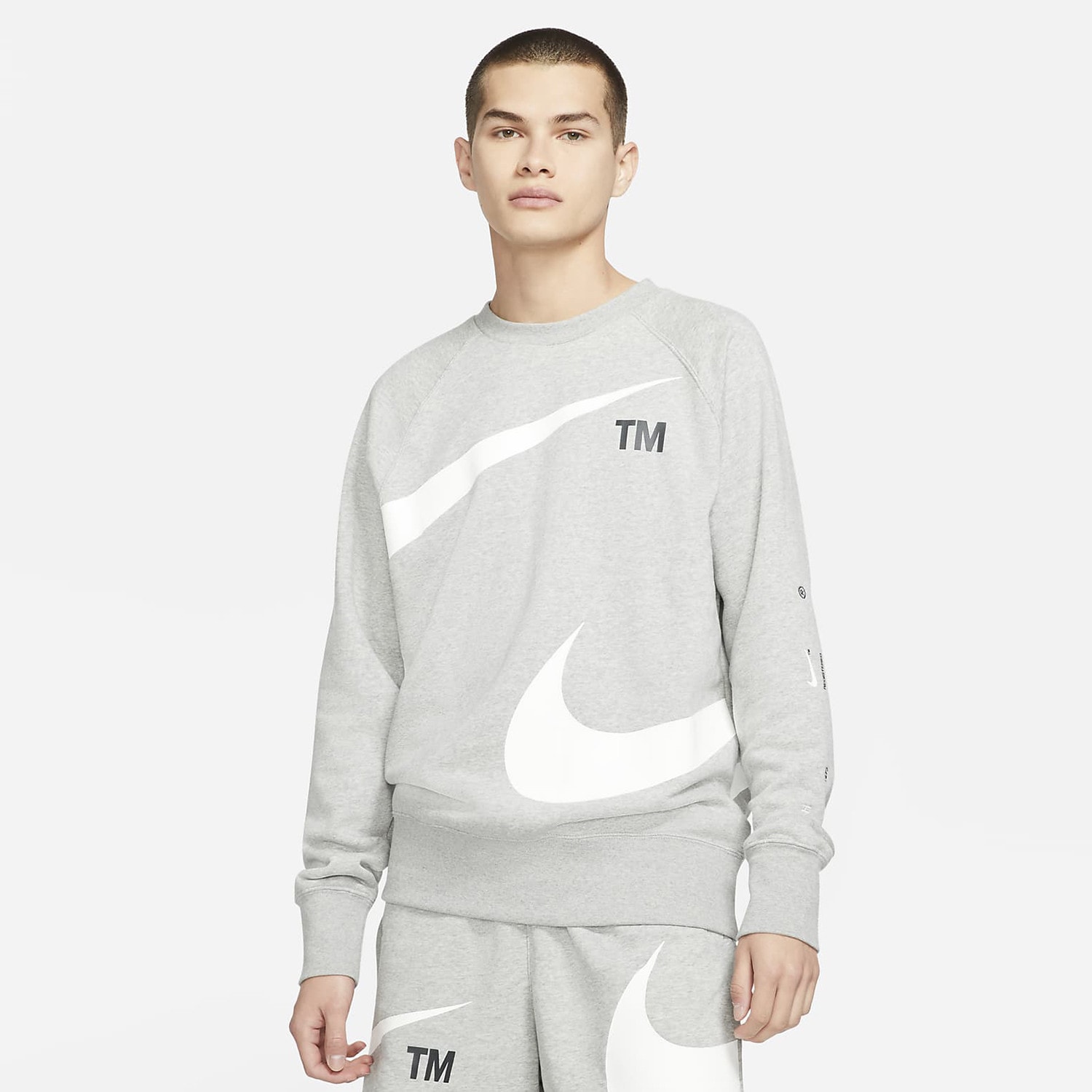 nike air print pack crew neck sweat in black