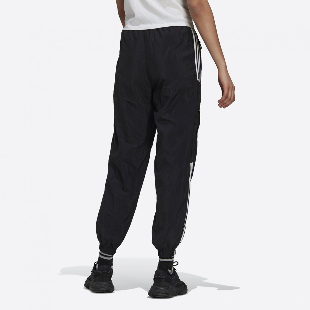 nike essential track pants