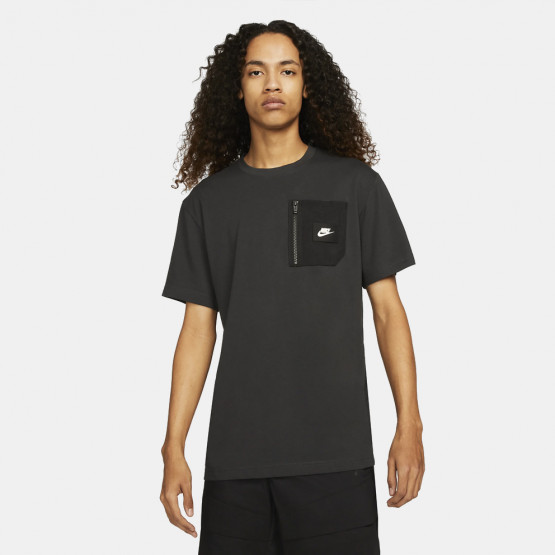 Nike Utility Pocket Men's T-Shirt