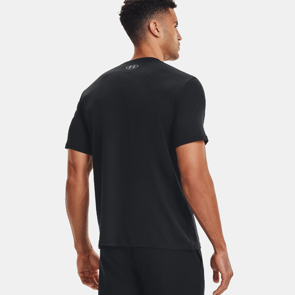 Under Armour Men's T-Shirt