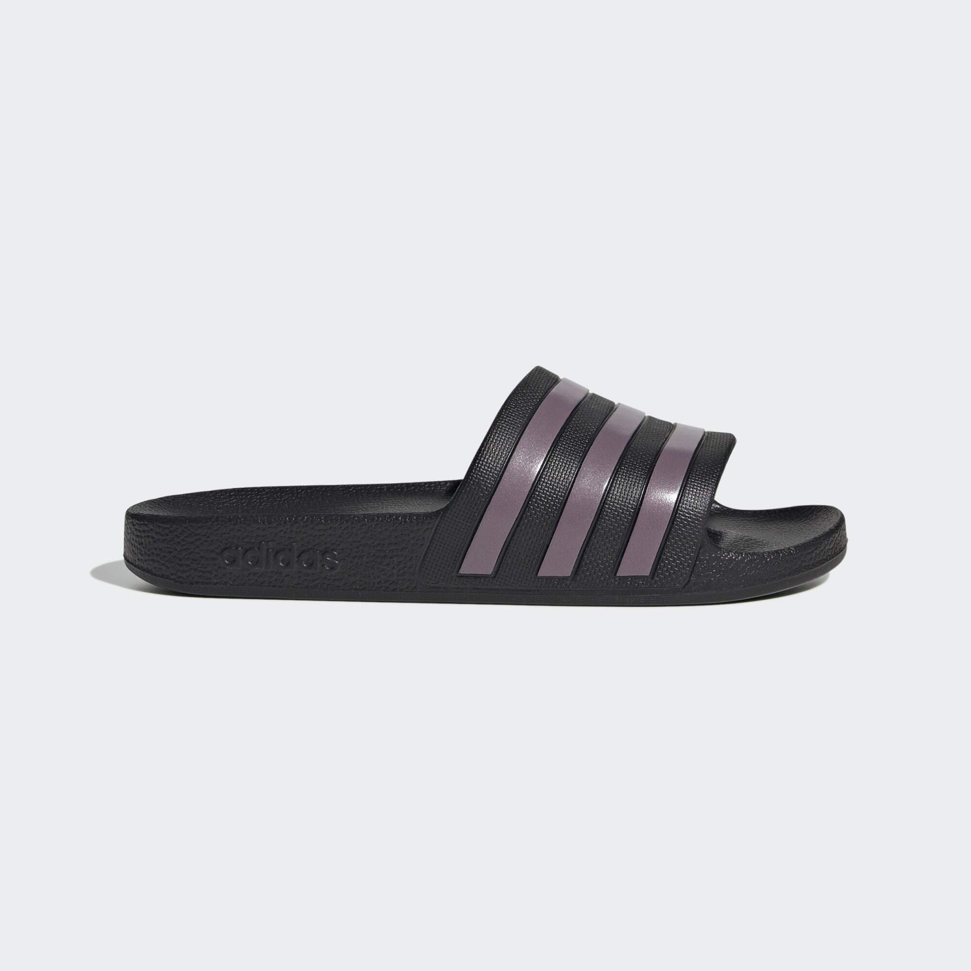 adidas Adilette Aqua Slides (9000120632_63618)