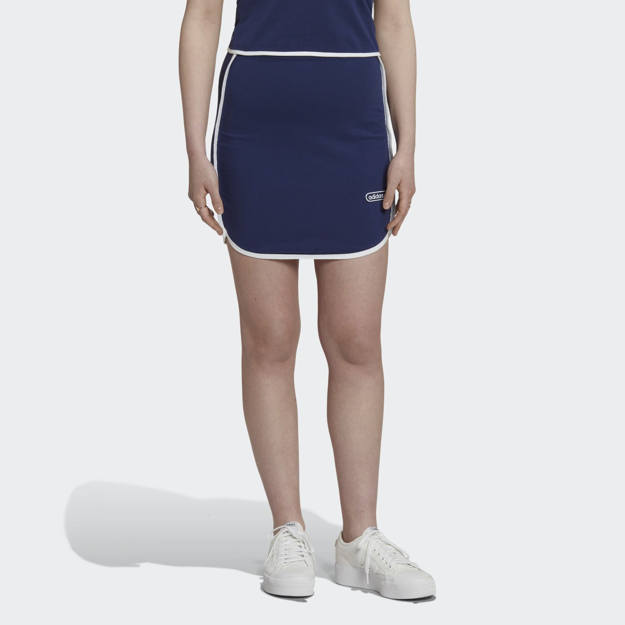 adidas Originals Mini Skirt With Binding Details (9000121706_3024)