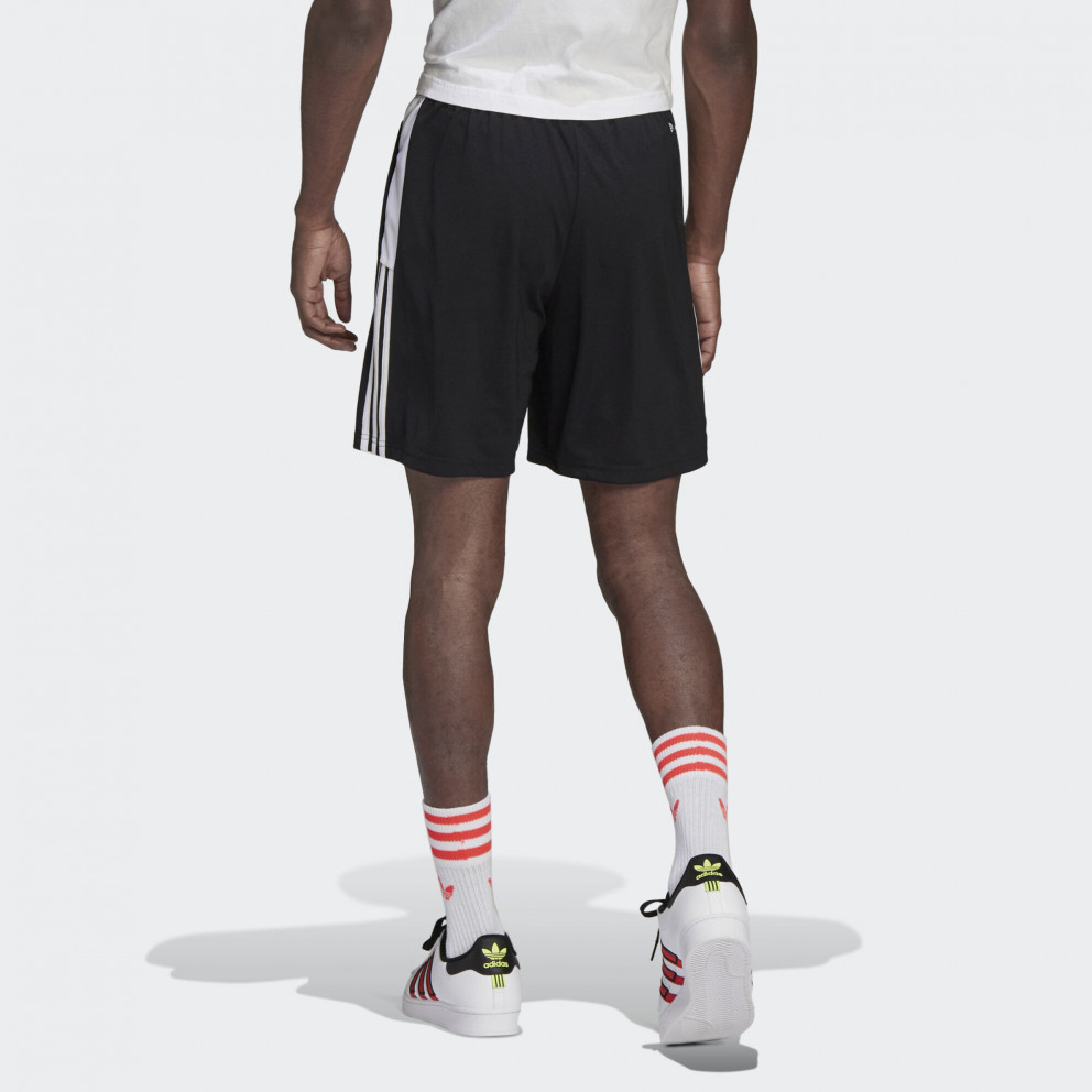 tiro shorts