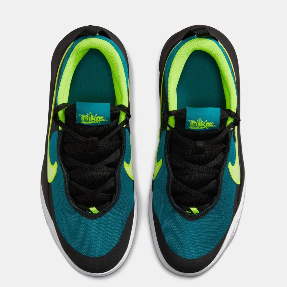 Nike Team Hustle D 10 Kids' Basketball Shoes