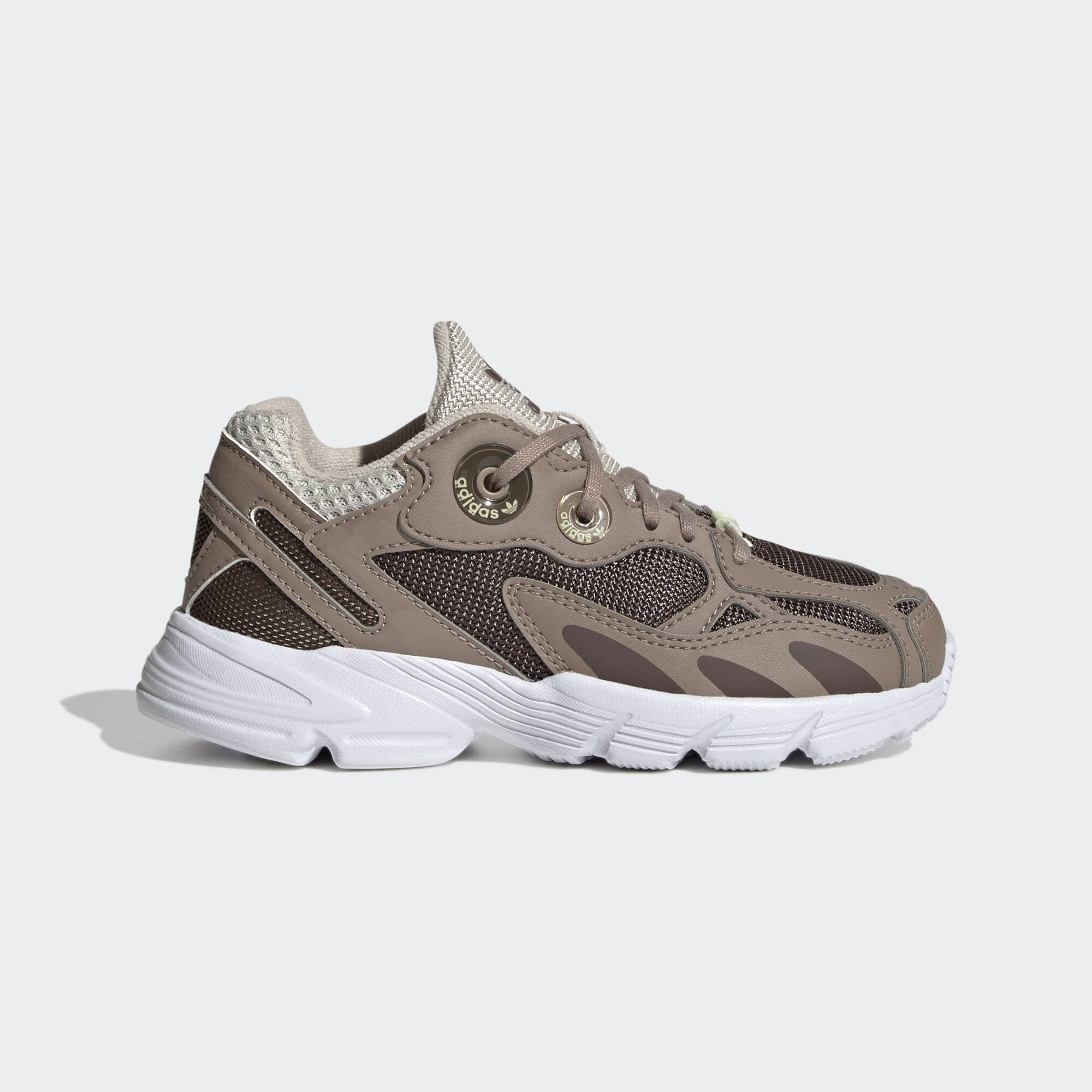 adidas Originals Astir Shoes (9000131695_65734)