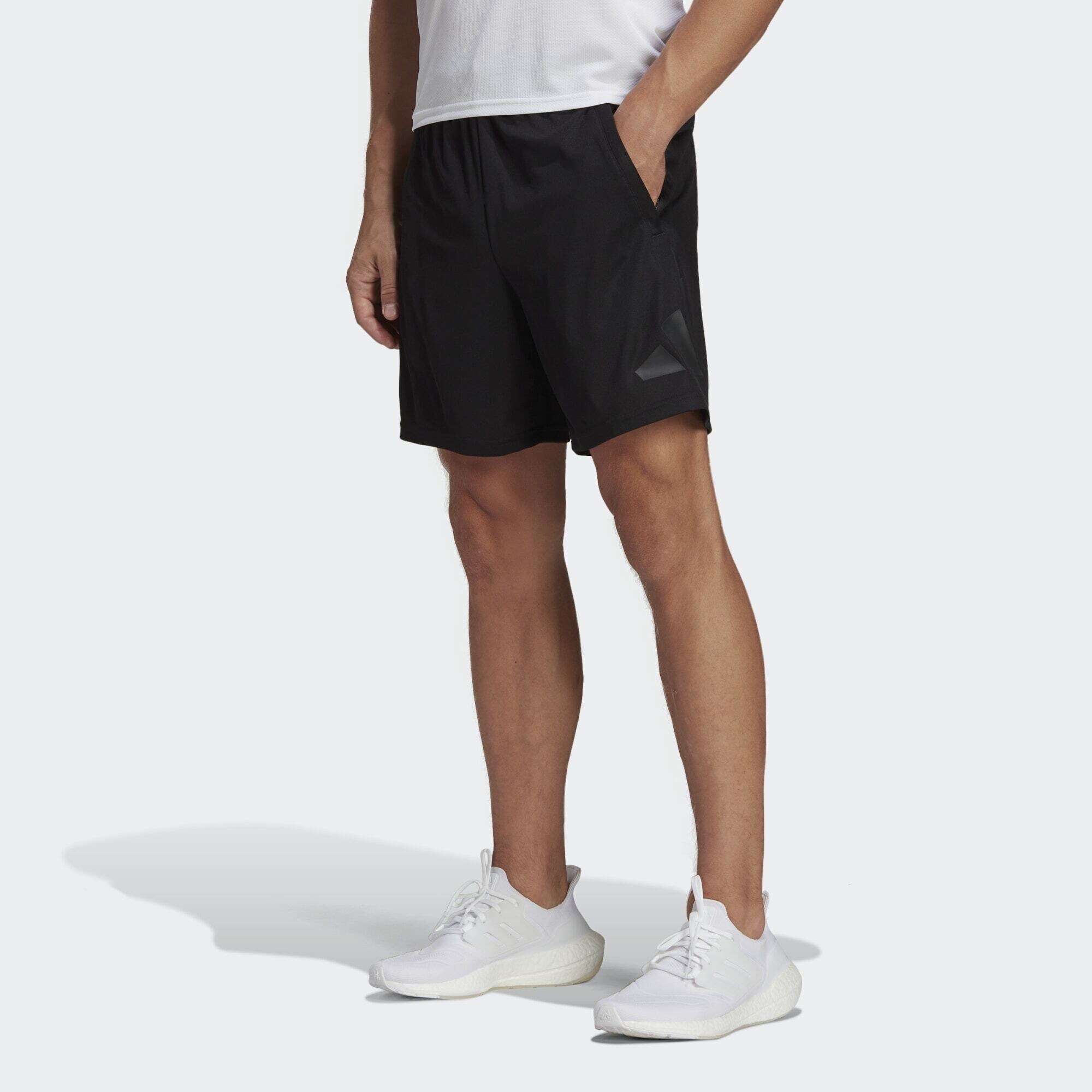 adidas Train Essentials Logo Training Shorts (9000133602_44884)