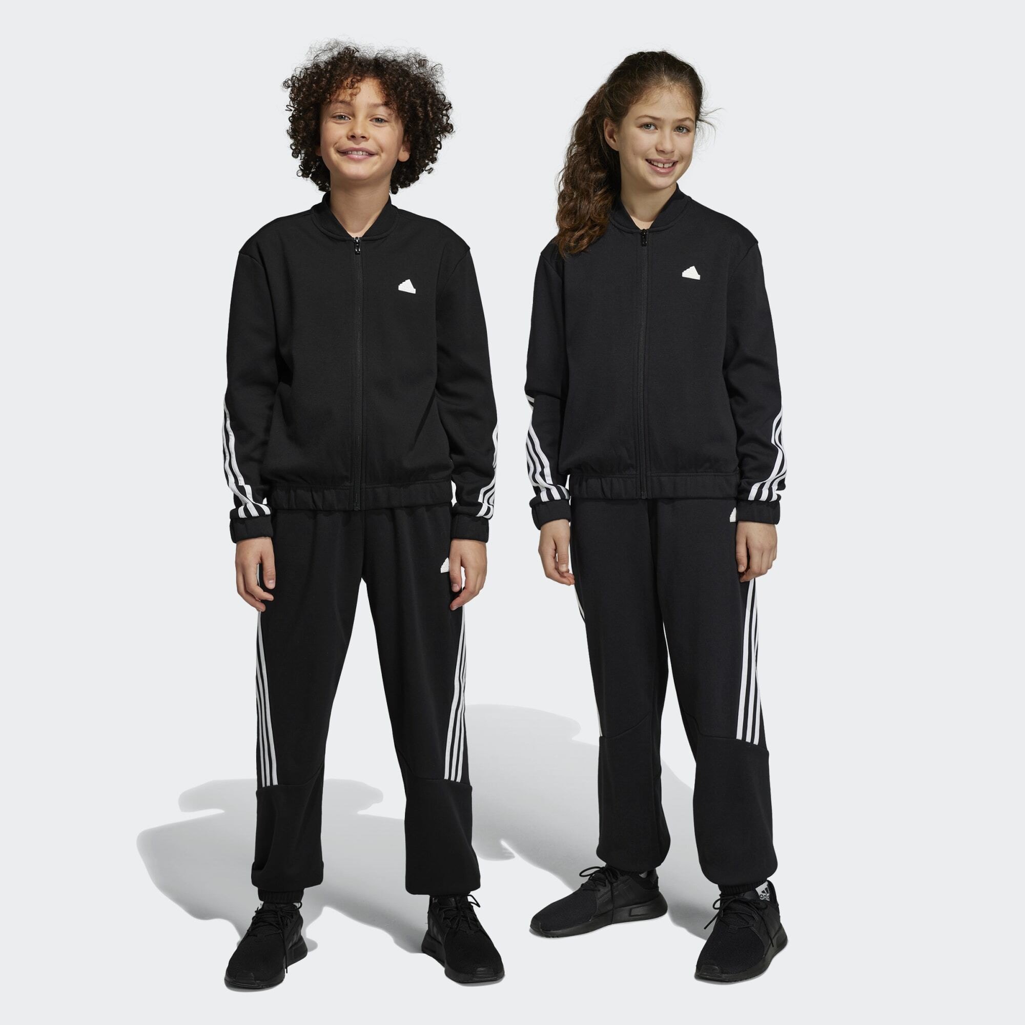 adidas Future Icons 3-Stripes Track Suit (9000134120_22872)