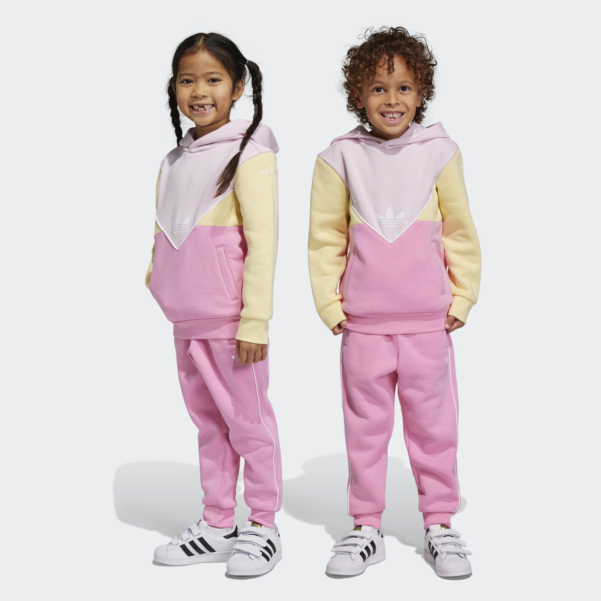adidas Originals Adicolor Hoodie Set (9000140233_67782)