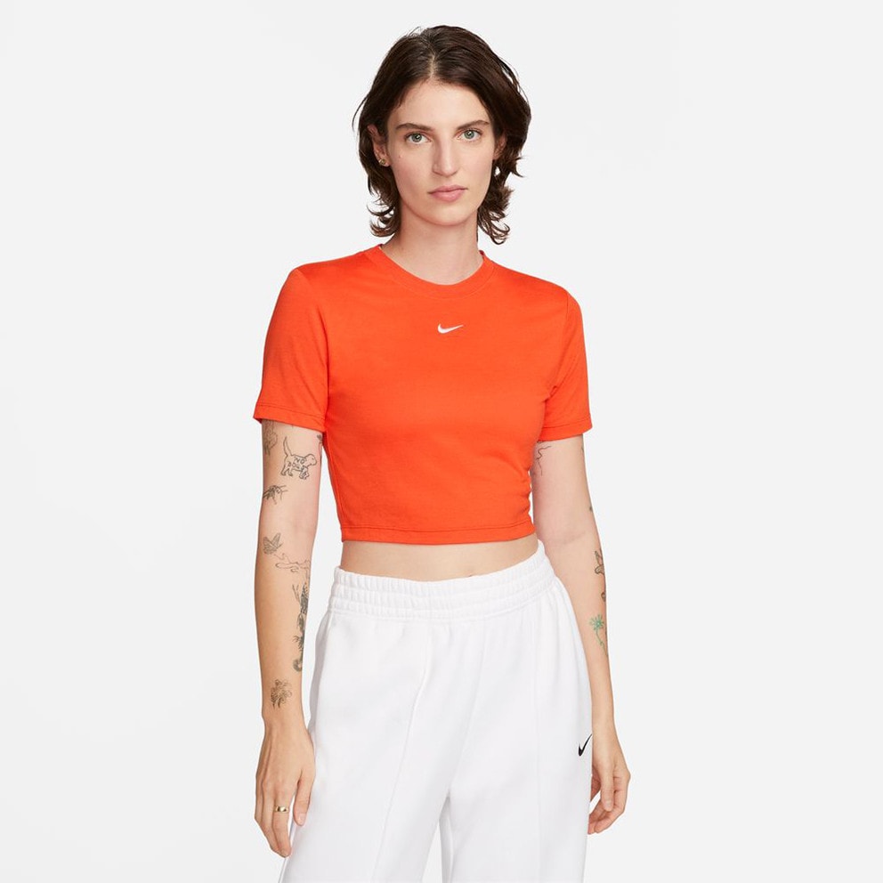 Nike Sportswear Essential Women's Cropped T-shirt