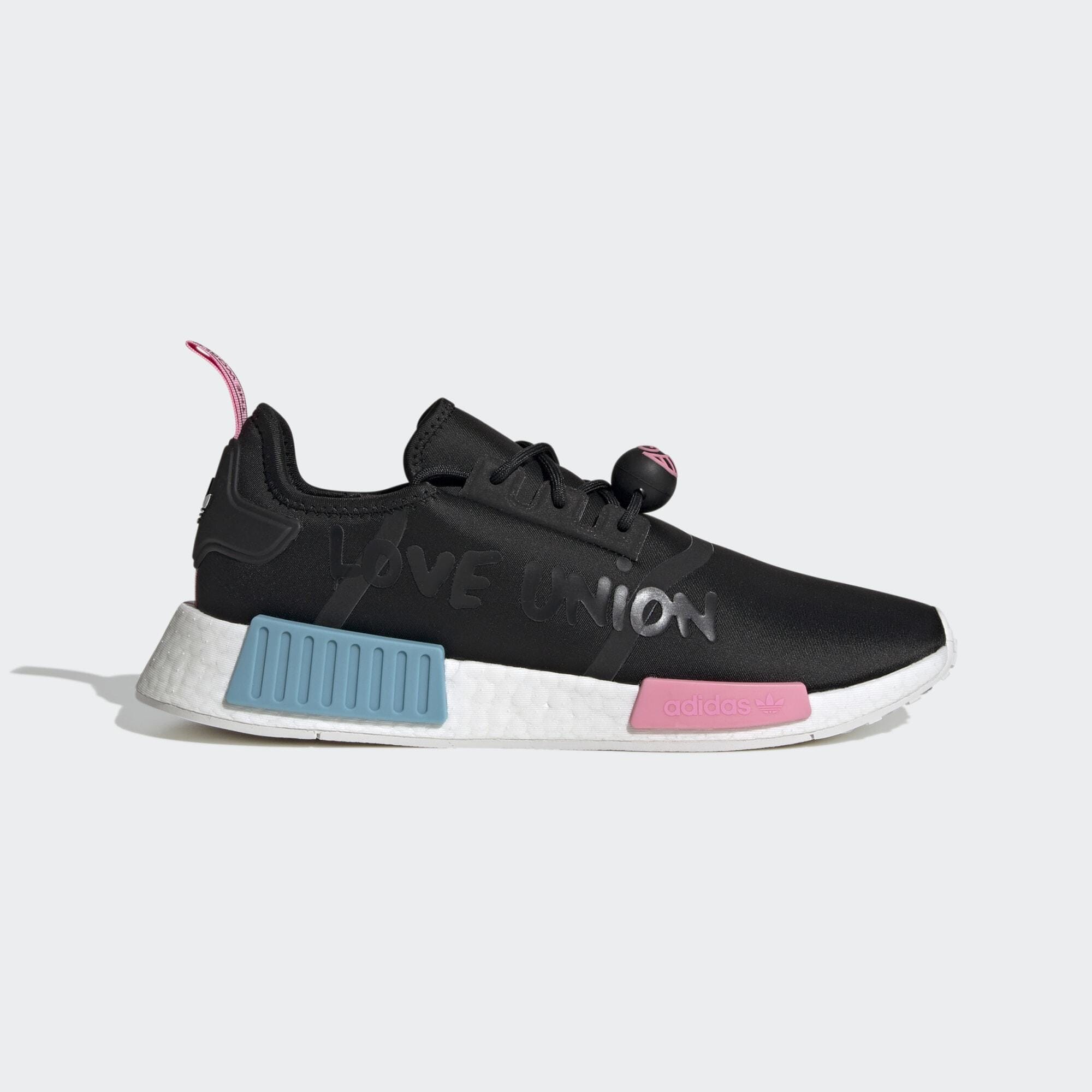 adidas Originals NMD_R1 x Andre Saraiva Shoes (9000141377_63352) Γυναικεία / Παπούτσια / Casual | Lifestyle Sneakers