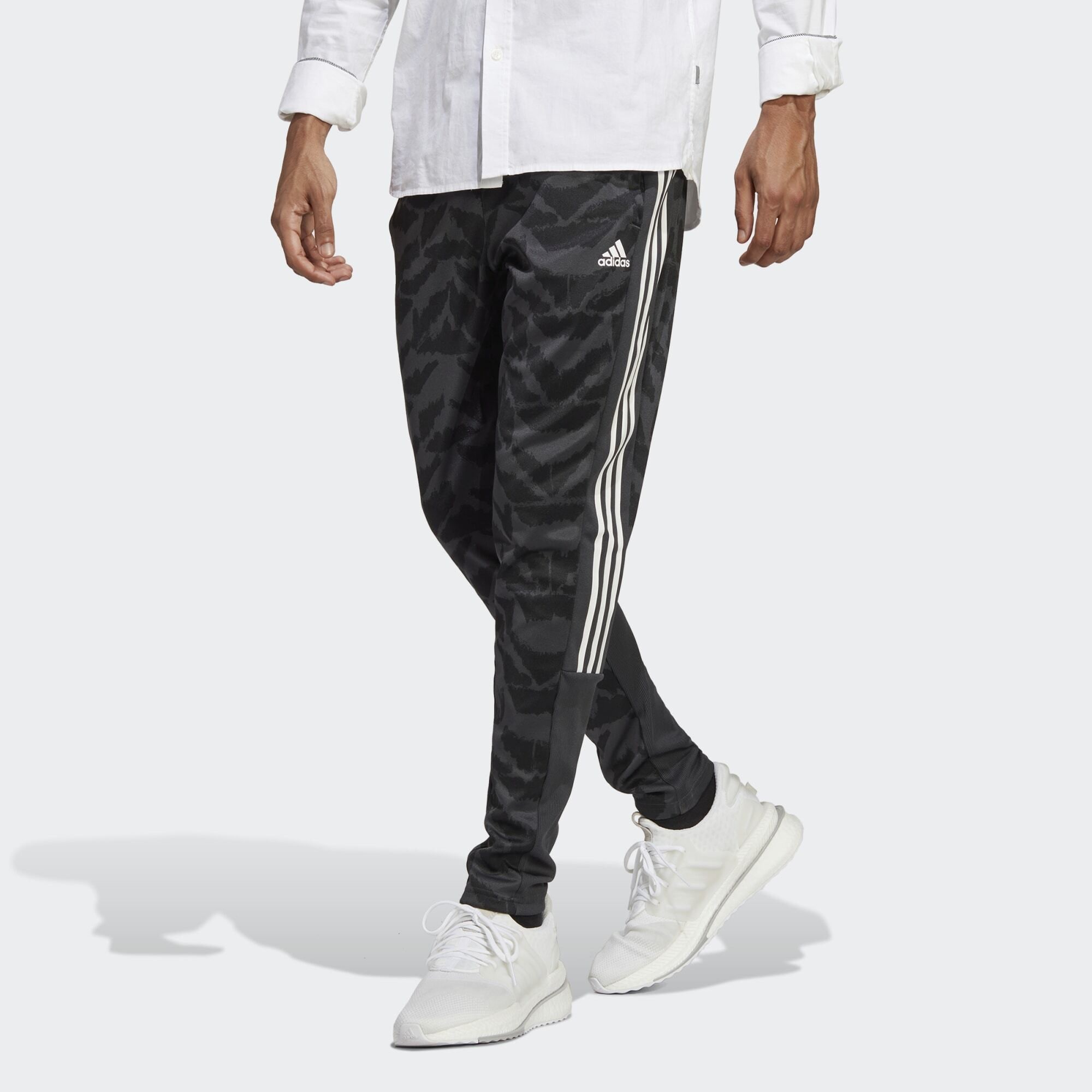 nike pants similar to adidas tiro