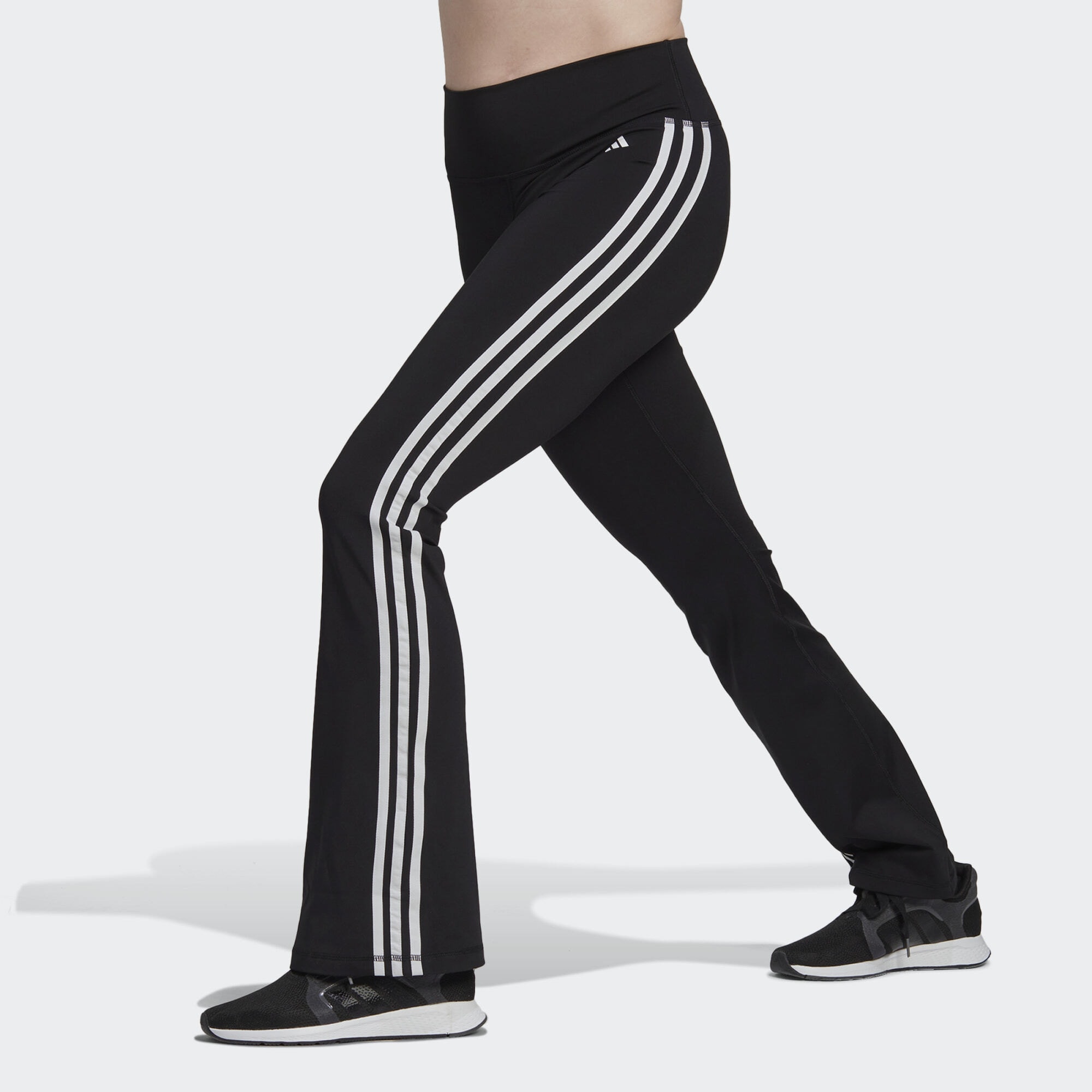 adidas Training Essentials Flared Leggings (9000141538_1469)
