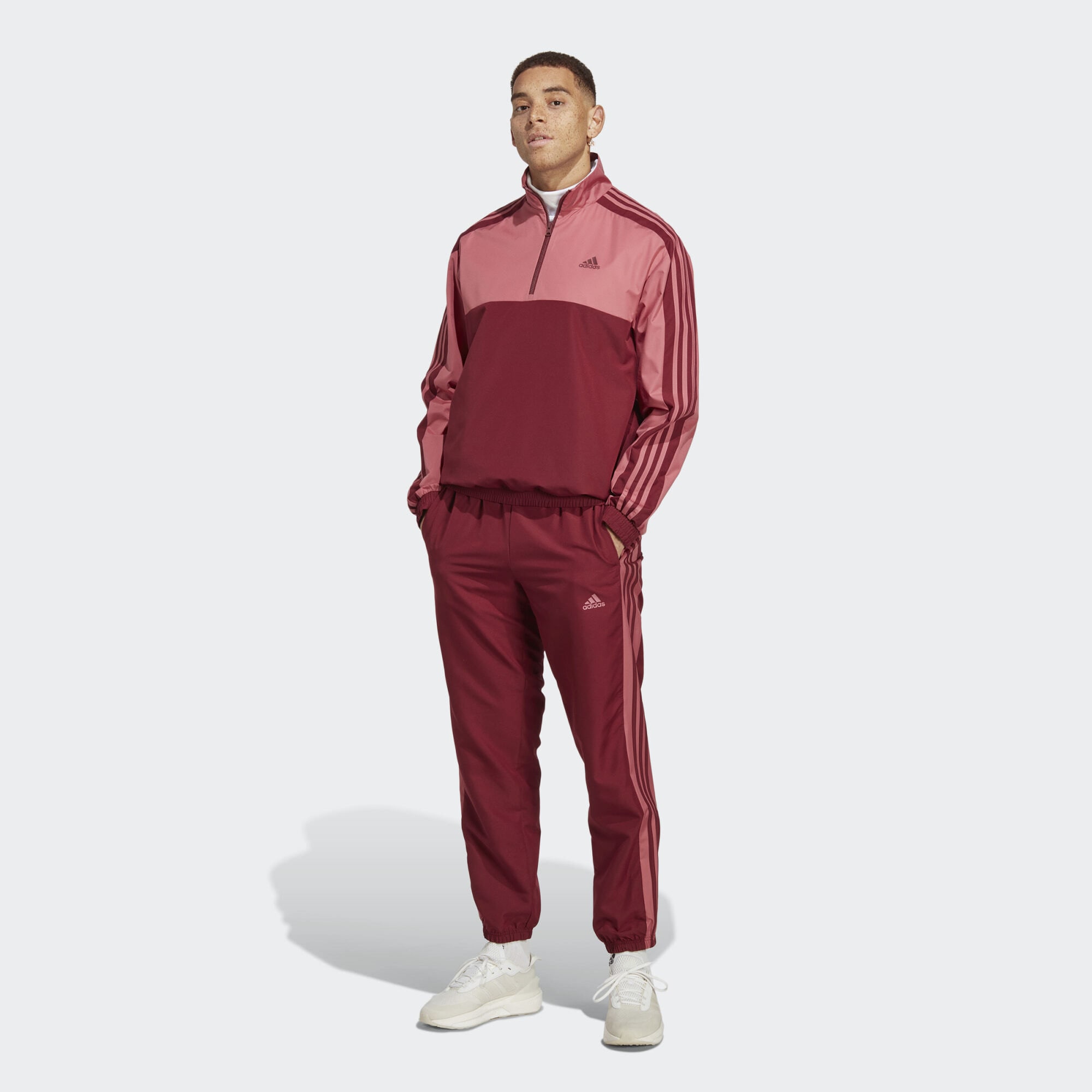adidas 1/4 Zip Woven Track Suit (9000141772_65923)
