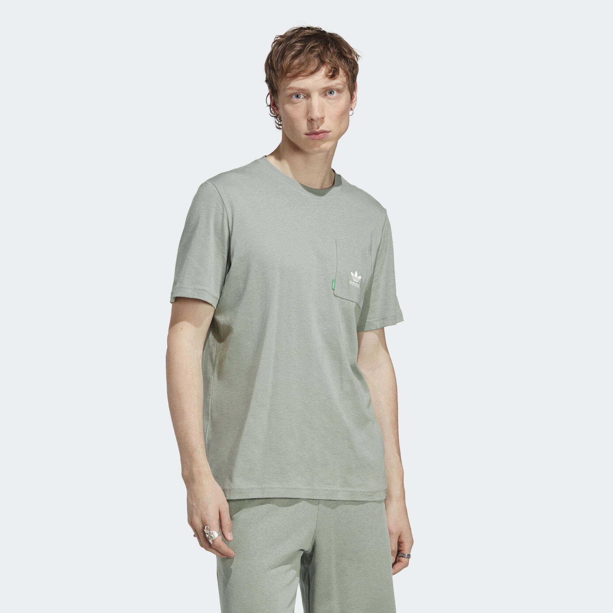 adidas Originals Ess+ Tee H (9000137055_10796)