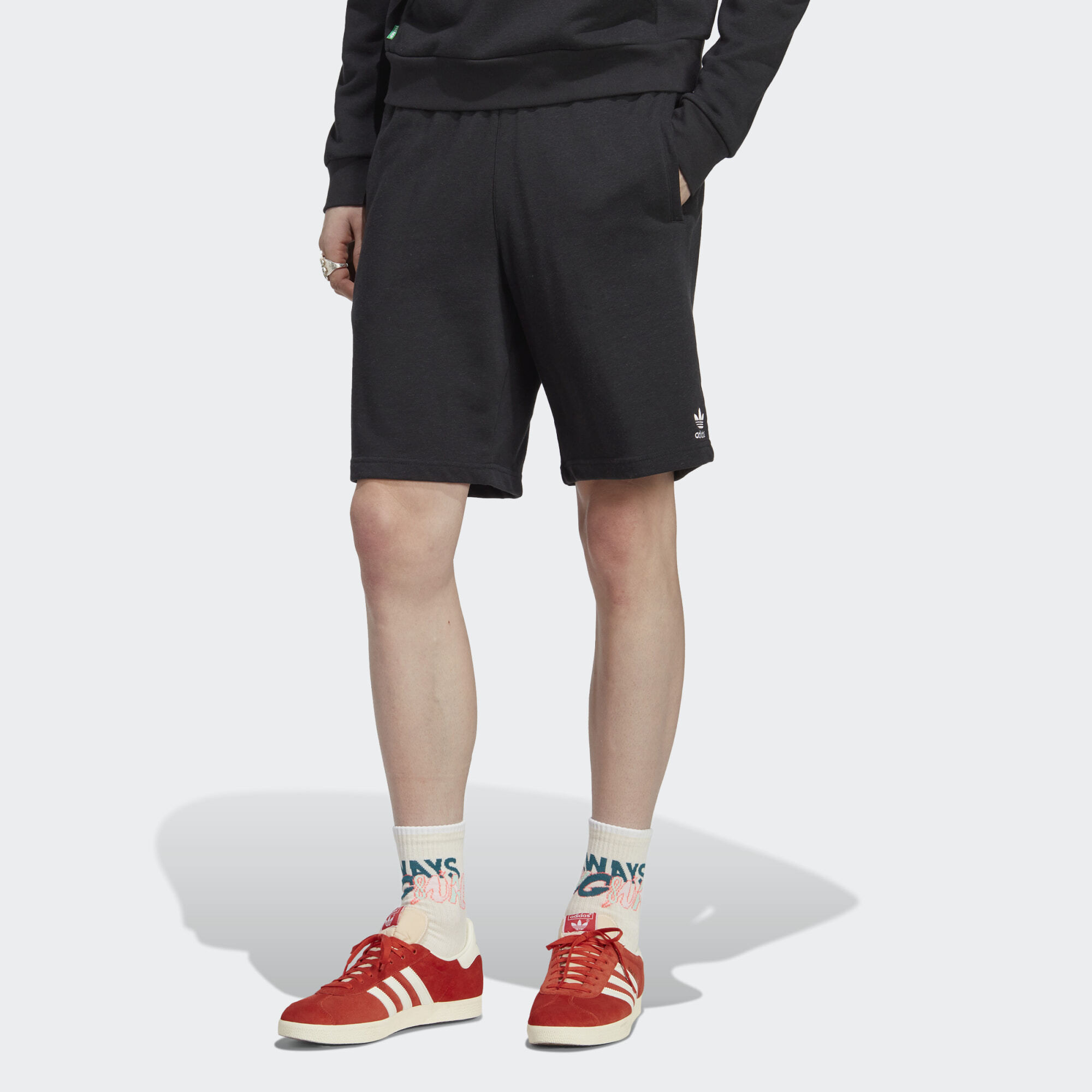 adidas Originals Ess+ Shorts H (9000137156_1469)