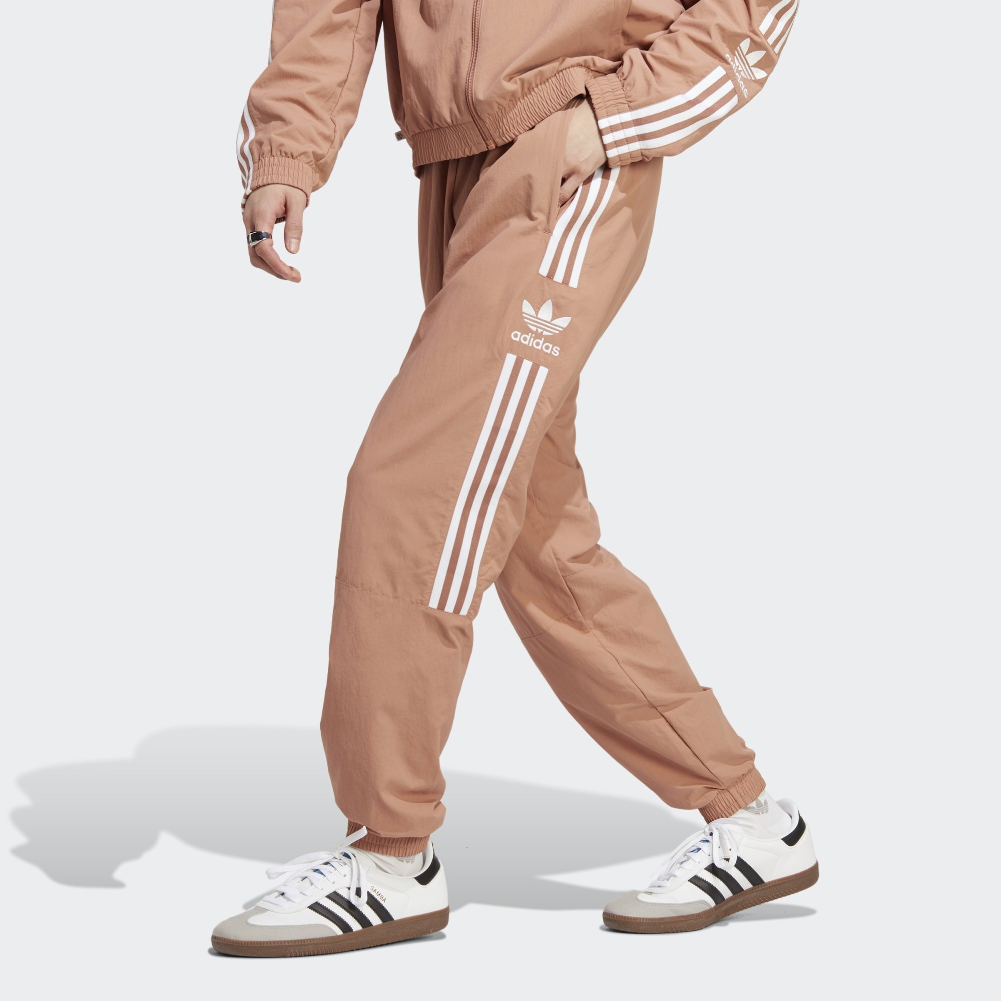 Adicolor Pants Originals IA6356 adidas gazelle Up price images - Classics Track 2016 today egypt - Trefoil Strata Lock adidas in Clay