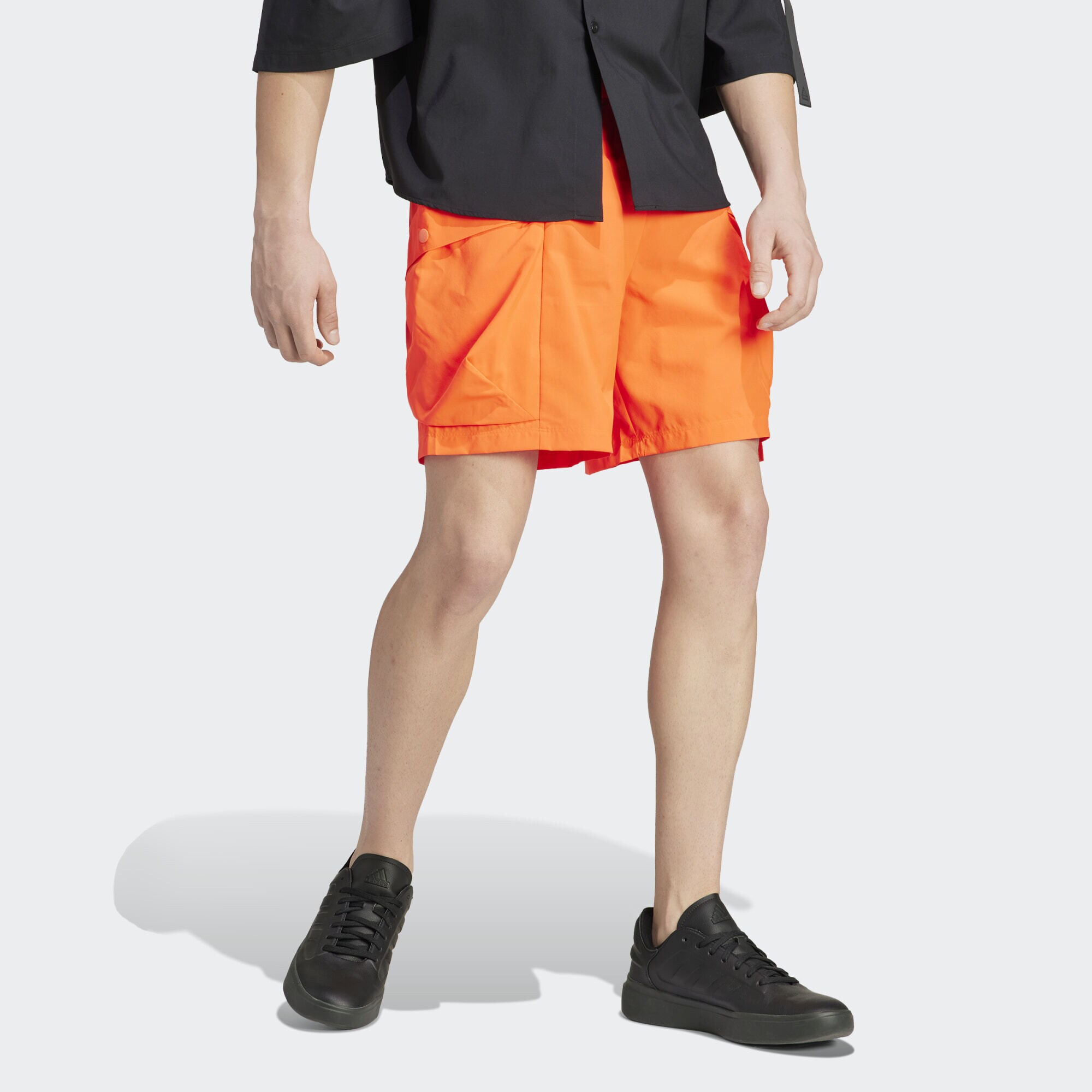 adidas City Escape Cargo Shorts (9000146881_27629)