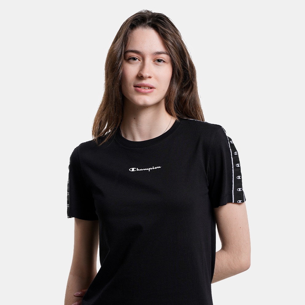 Shirt Black 116146 - KK001 - Superdry Lightweight Essential Vee Short  Sleeve T-Shirt - Champion Women's T