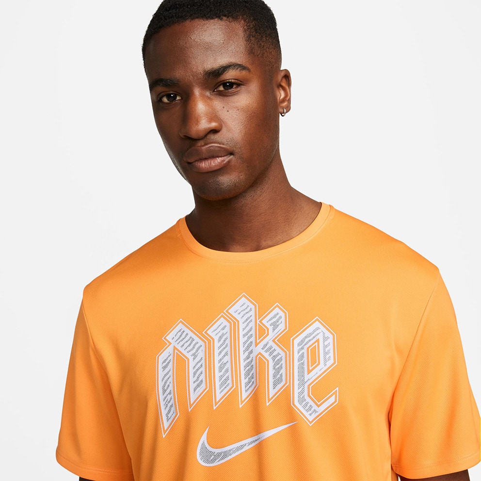 Nike Dri-FIT Run Division Miler Men's T-shirt