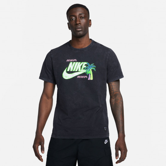 Nike Sportswear Beach Party Men's T-shirt