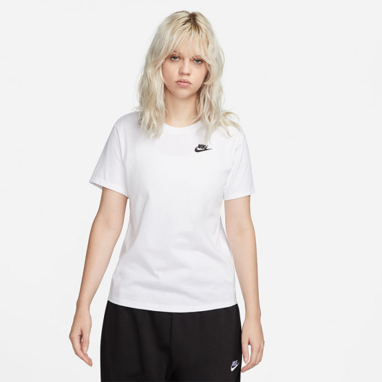 Nike Sportswear Club Essentials Γυναικείο T-Shirt