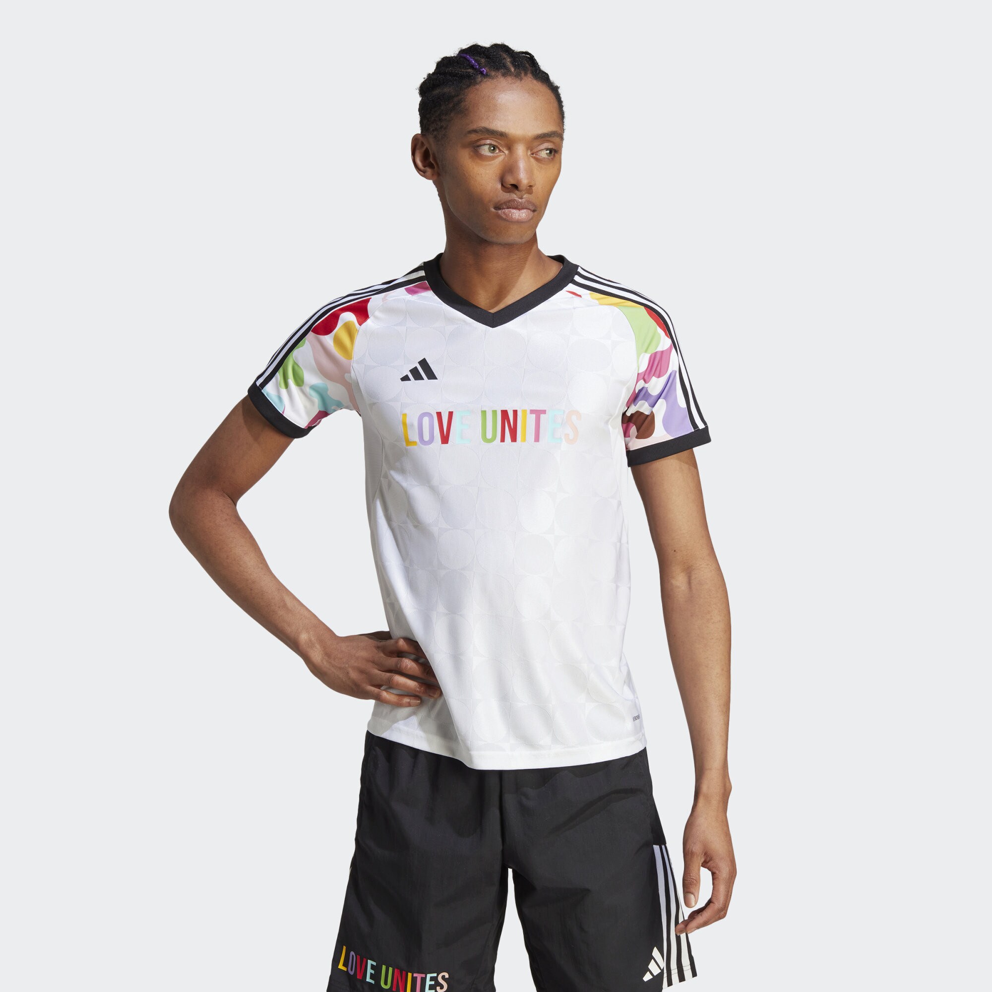 adidas Pride Tiro Jersey (9000155698_1539)
