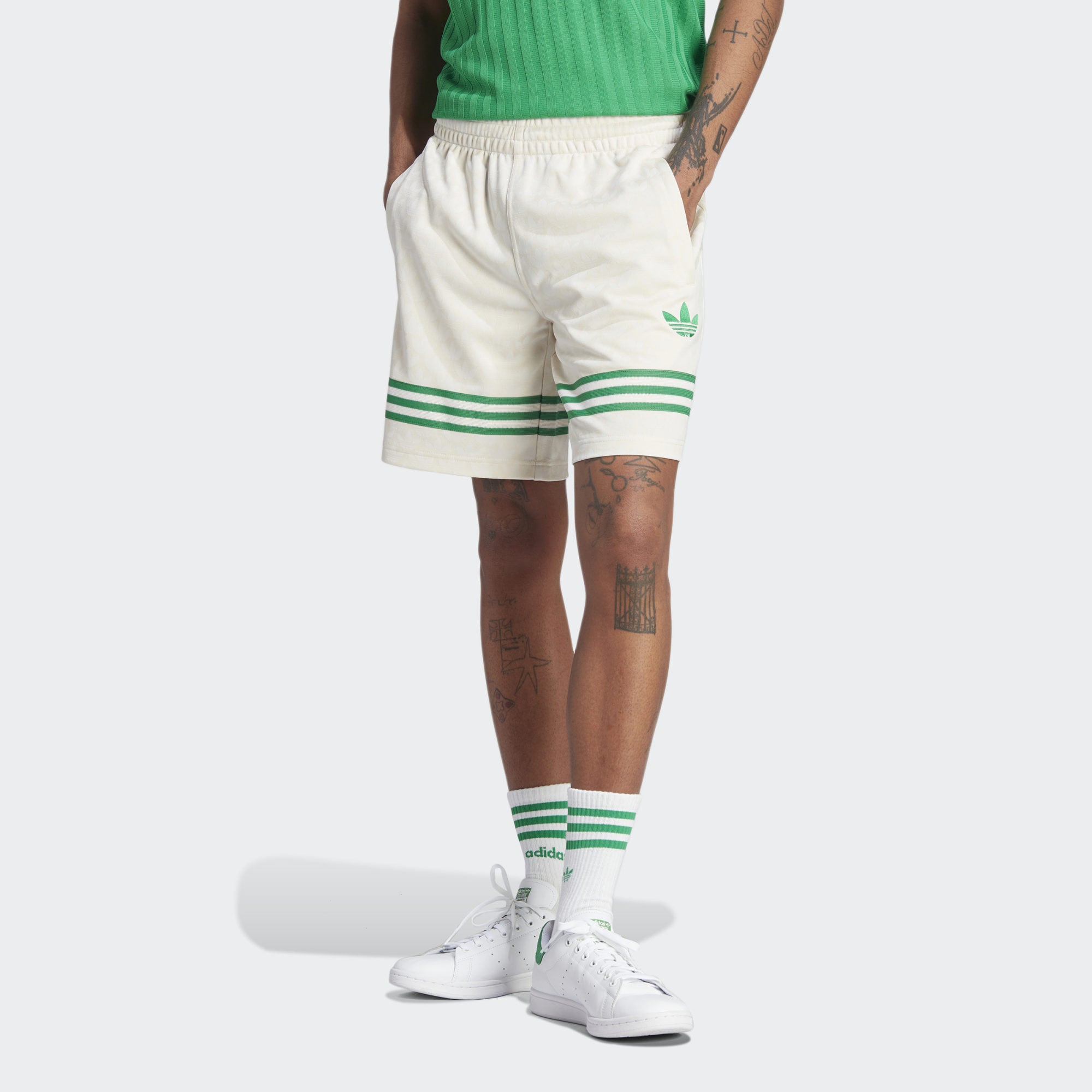 adidas Originals Adicolor 70s Monogram Shorts (9000157618_65883)