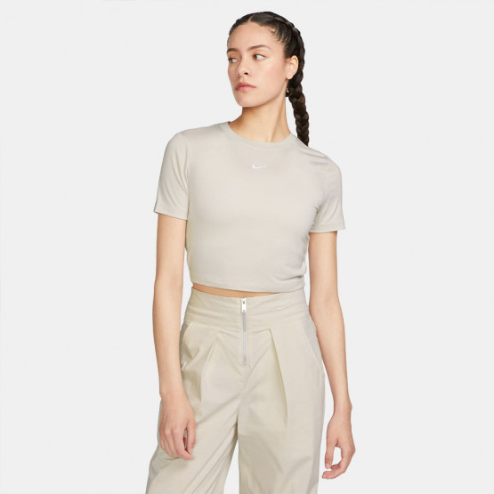 Nike Sportswear Essential Γυναικείο Cropped T-shirt