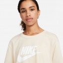 Nike Sportswear Essential Γυναικείο Cropped T-shirt