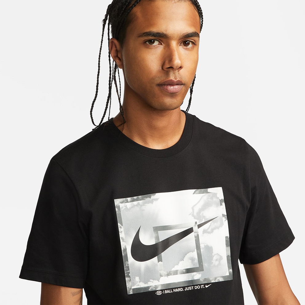 Nike Men's T-shirt