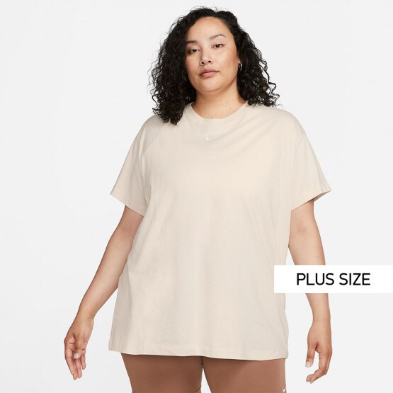 Nike Sportswear Essential Γυναικείο Plus Size T-shirt