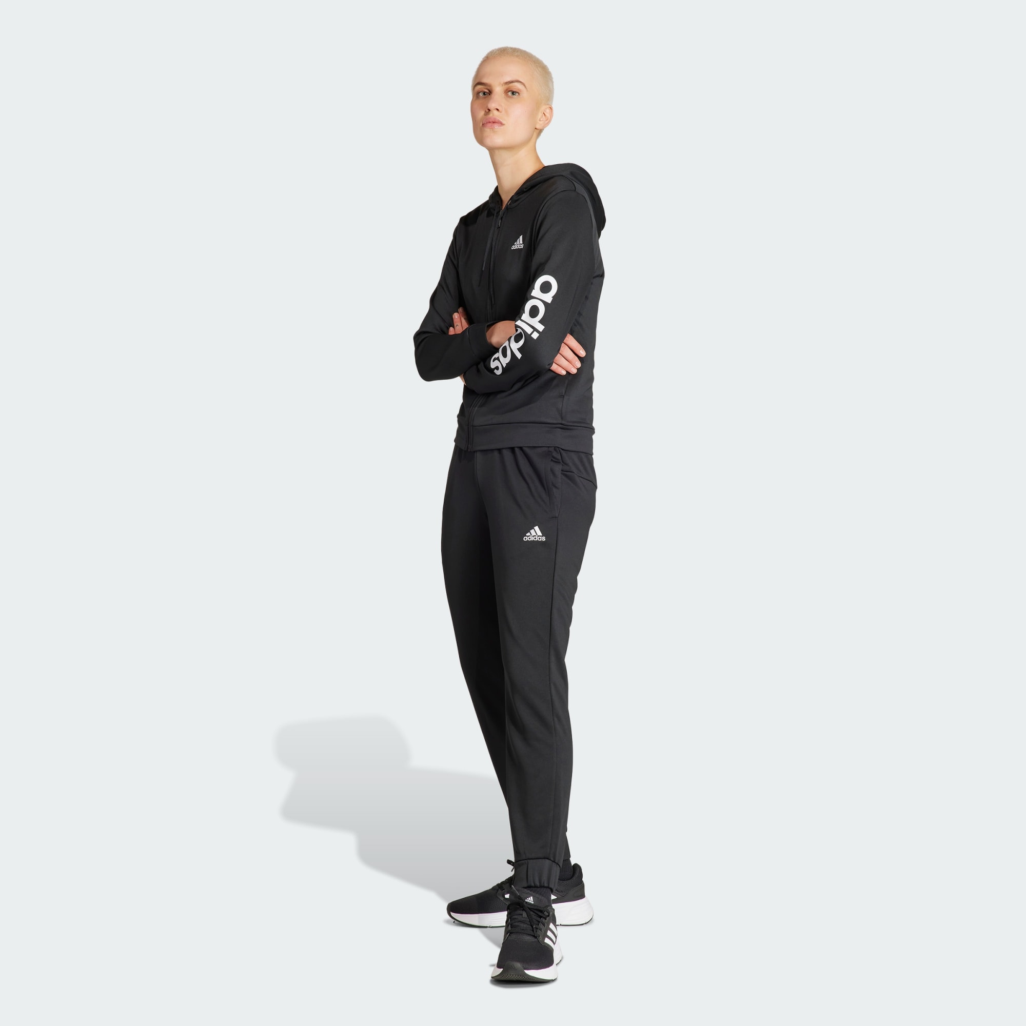  adidas W Linear Ts (9000153610_1480) 2025