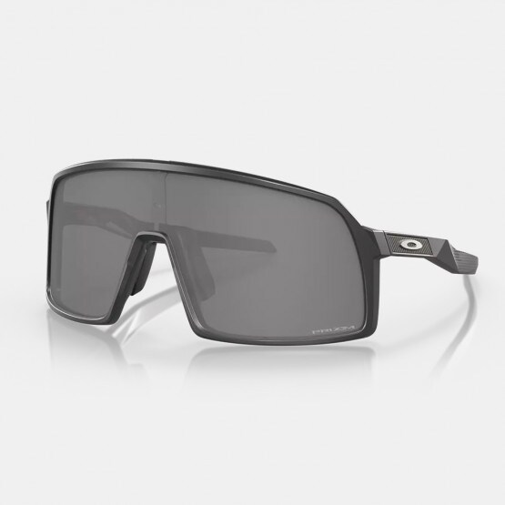 Ray-Ban aviator shaped sunglasses
