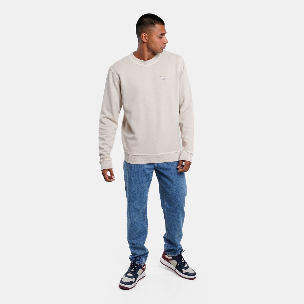 ACG - Tommy Jeans Reg Tonal Badge Men's Sweatshirt White DM0DM18132 - Tommy  Jeans relaxed cargo jean in acid wash