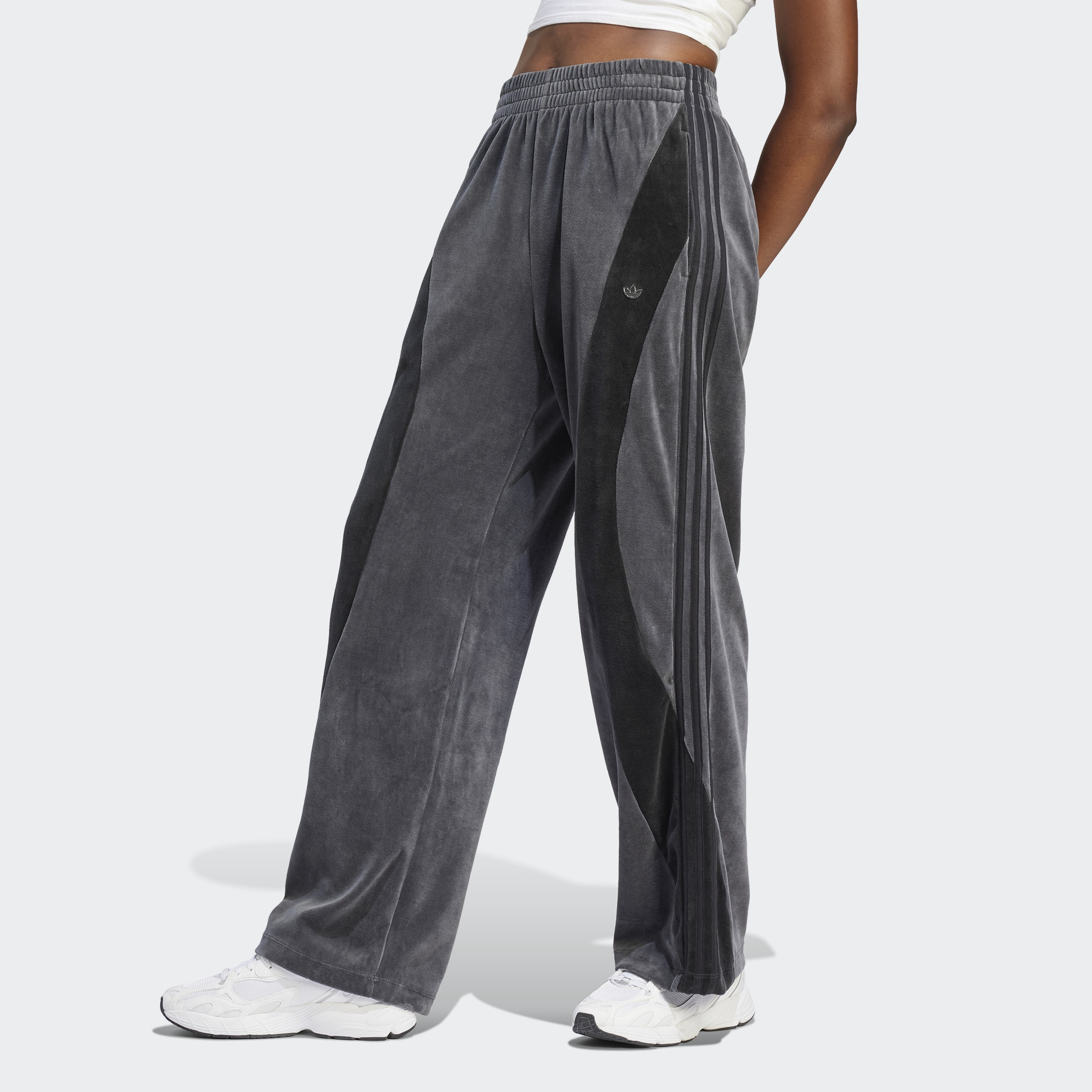 Adidas originals pharrell williams mens discount hu hiking leggings eqt green